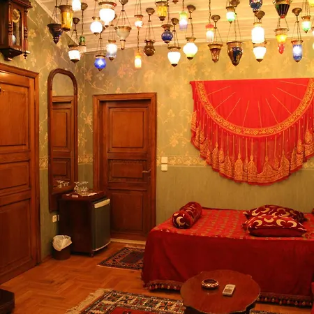 Hotell Kybele 3*