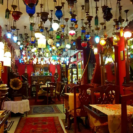 Hotell Kybele 3*